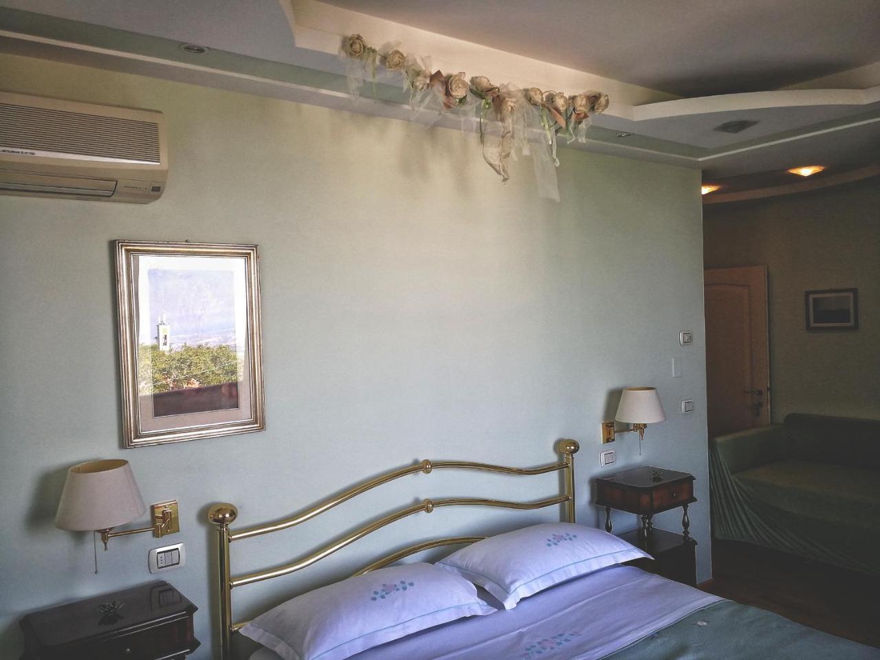 Il Giardino Dei Frati Bed & Breakfast Roncofreddo Exterior photo