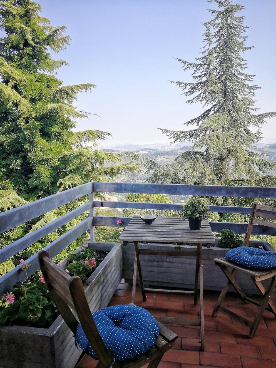 Il Giardino Dei Frati Bed & Breakfast Roncofreddo Exterior photo
